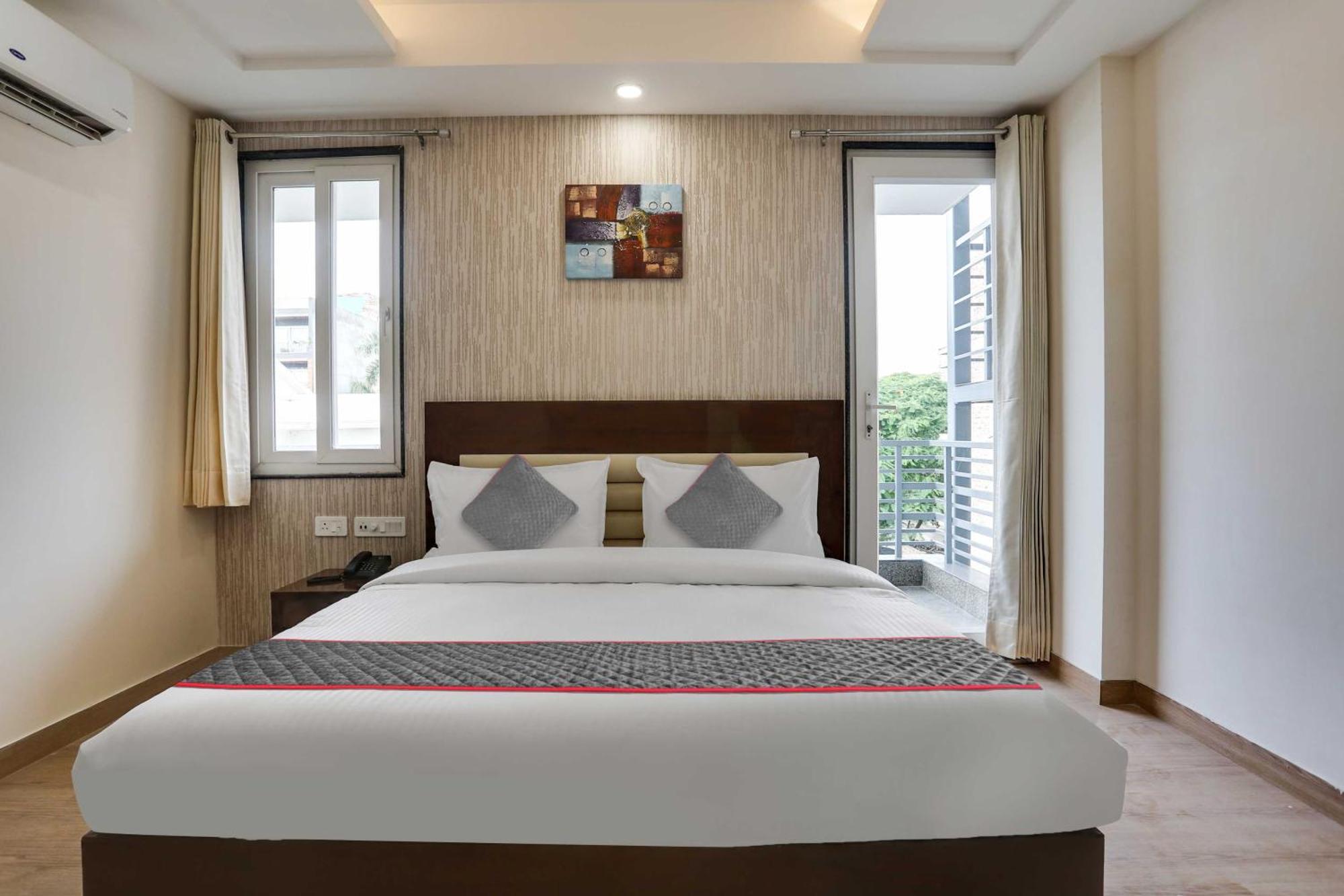 Townhouse The Adore Inn Gurgaon Exterior foto