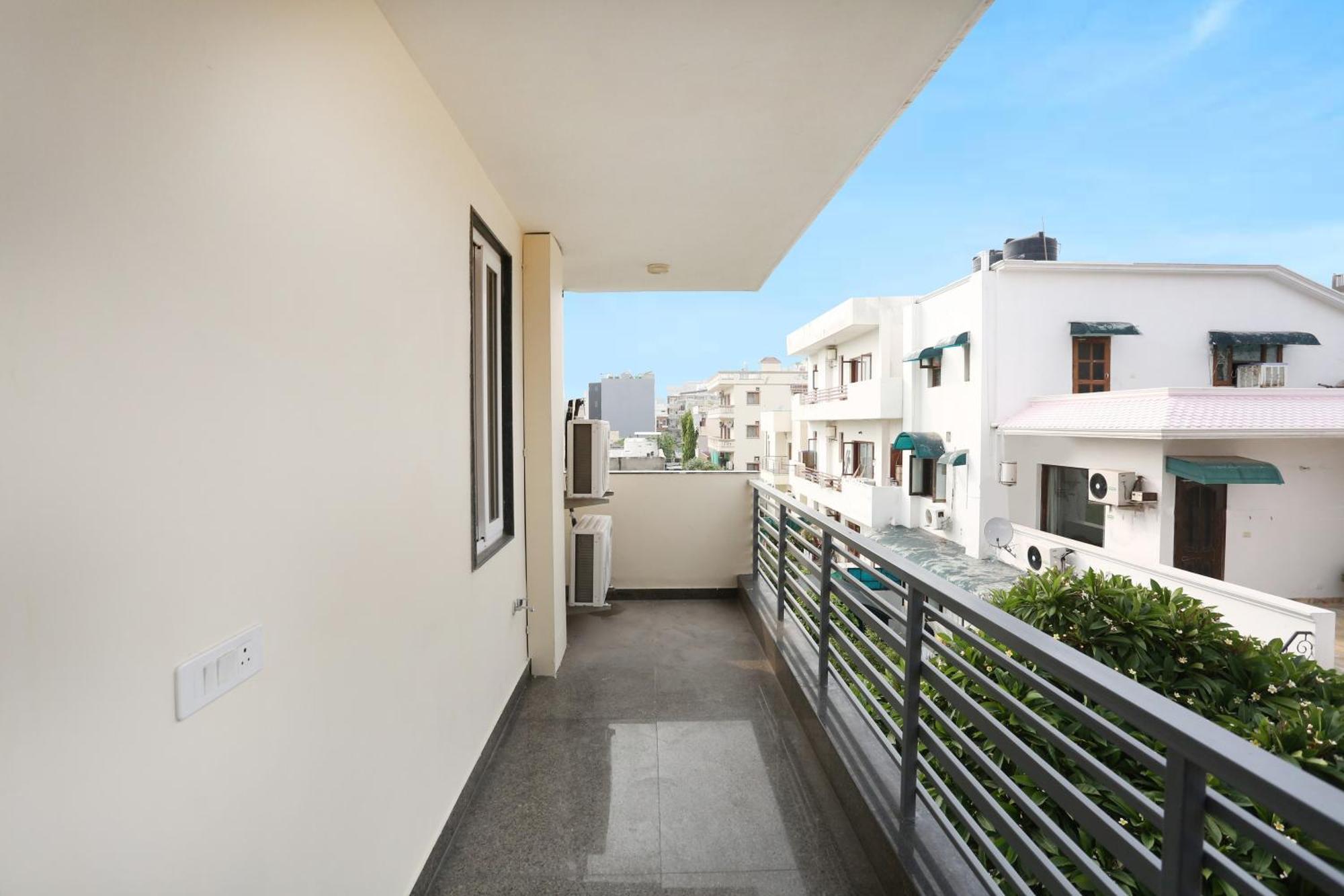 Townhouse The Adore Inn Gurgaon Exterior foto